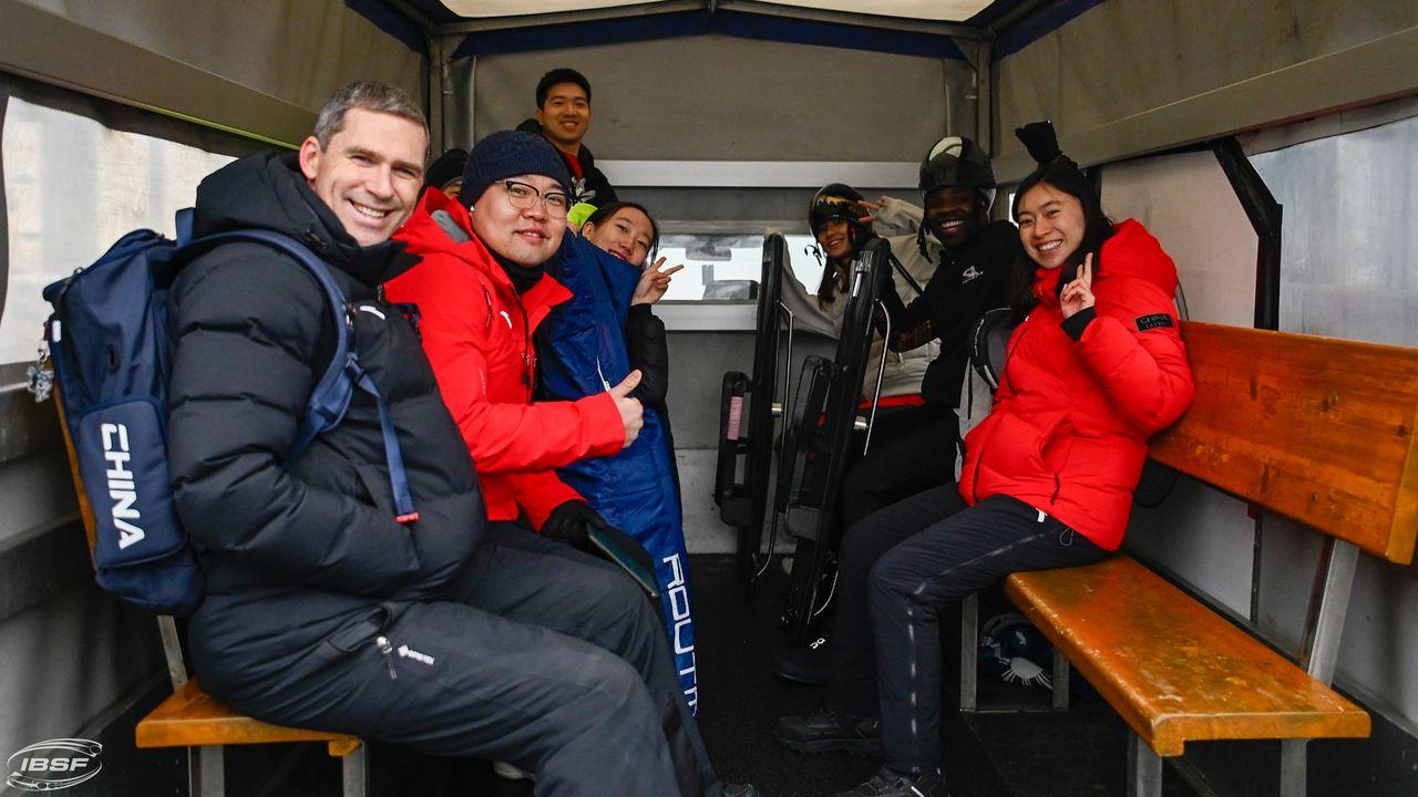 Picture of Akwasi Frimpong at the Sigulda World Cup in February 2024 with his colleagues. 