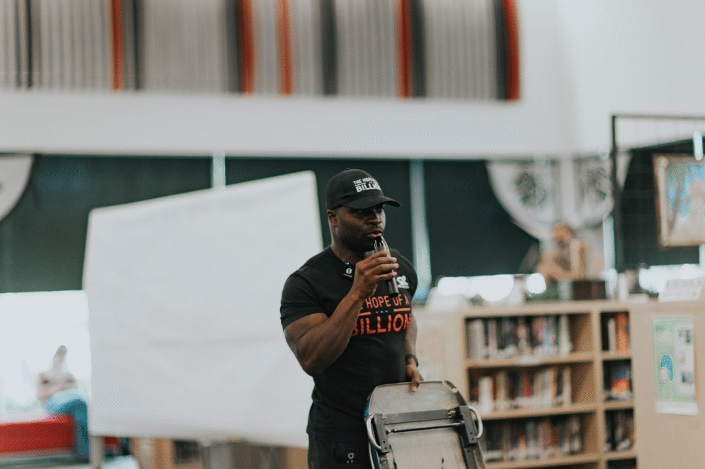 Non-reactive leadership helps Akwasi Frimpong stay calm, make thoughtful decisions, and inspire resilience under pressure.