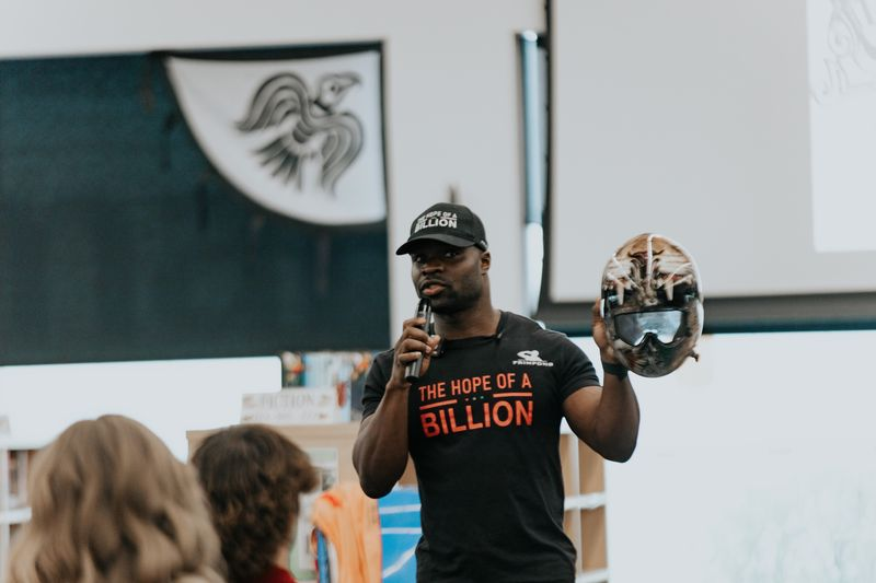 Instead of getting distracted by constant entrepreneur trends, successful business owners focus on discipline, consistency, and a clear vision.